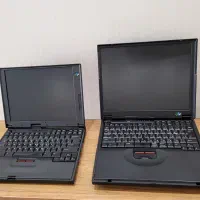 مجموعه 2 لپ تاپ قدیمی IBM - Compaq