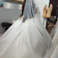 کارگاه دوخت لباس عروس