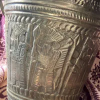 سطل مسی طرح هخامنشی برجسته