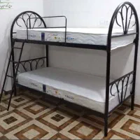 تخت فلزی تک نفره و دو طبقه