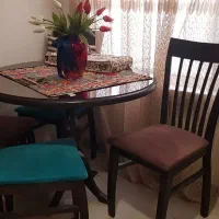 میز چهار نفره ناهارخوری با صندلی