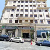 70-متر-ساختمان-پزشکان-سعدی