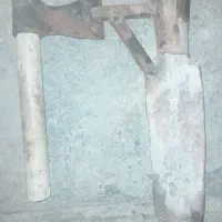 بیل کنگر و تبر فنر مخصوص کوه