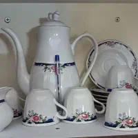 ست سرویس فقط یک فنجان ندارد تخفیف هم داده میشود