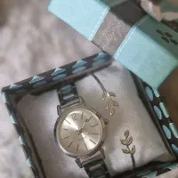 ست ساعت مچی زنانه و بنگل رایگان