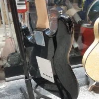 گیتار برقی گیتار الکتریکی|گیتار، بیس، امپلیفایر|تبریز, |دیوار