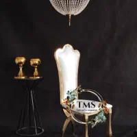 صندلی.  تالار ثابتی