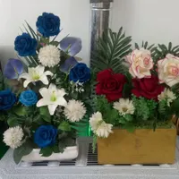 دوعدد باکس گل مصنوعی مناسب بیمارستان