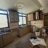 ۸۰ متر فول امکانات رهن