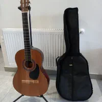 گیتار سایز ۴