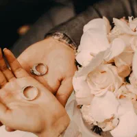 نیازمند زوج و عروس داماد مدل عکاسی|خدمات پذیرایی، مراسم|صدرا-فارس, فاز ۱|دیوار