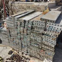 فروش قالب و پایه فنس و درب چوبی ورودی با چهارچوب