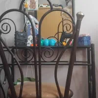 میز و اینه