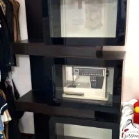 کتابخانه یا گنجه   هایگلاس
