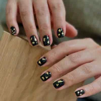 دستیار ناخن