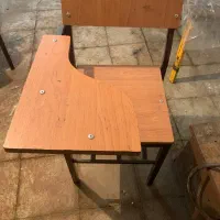 صندلی دانشجویی
