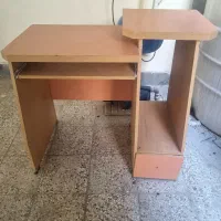 میز کامپیوتر