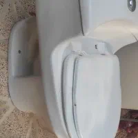 توالت فرنگی سالم سالم