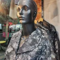 مانکن زنانه سالم شیک|فروشگاه و مغازه|اسلامشهر, شهرک سالور|دیوار