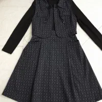 لباس|لباس|اراک, |دیوار