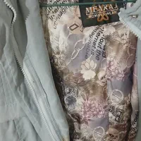 کاپشن|لباس|قیدار, |دیوار