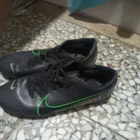 کفش فوتبالی