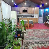 سوئیت پر از گل و گیاه و با ویو عالی