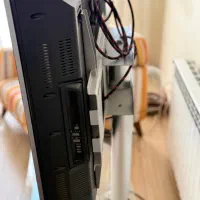 تلویزیون و میز تلویزیون|تلویزیون و پروژکتور|تهران, شهرک هما|دیوار