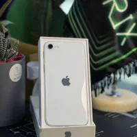 ایفون Se 2020