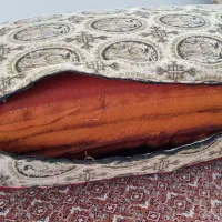 پشتی یک جفت ابری|پشتی|اراک, |دیوار