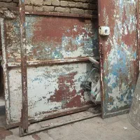 در خیاط خیلی محکم  دو در دو