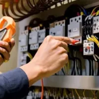 خدمات برق و تاسیسات