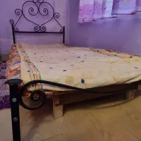 تخت یک نفره