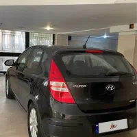 هیوندای i30