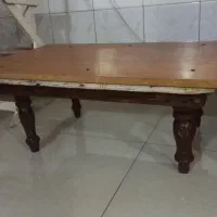 میز کوچک چوبی