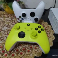 چند عدد دسته xbox وان و سری اس
