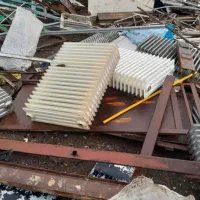 رادیات آهنی و پنلی دیوارپوش رینگ وبدنه ماشین آلات