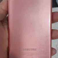 گوشی a04s بشرط تمیز هیچ ایرادی نداره