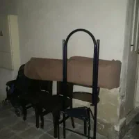 ۲عددصندلی ومیزآرایش کمجا باتخیف بفروش میرسد