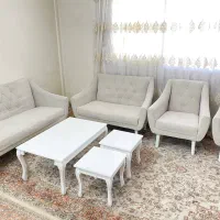 مبل راحتی ۷ نفره(به همراه میز و عسلی ها)نو و در حد