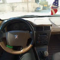 پژو ۴۰۵|خودرو سواری و وانت|بروجرد, |دیوار