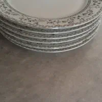 بشقاب غذا