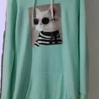 تعدادی هودی|لباس|رشت, انصاری|دیوار