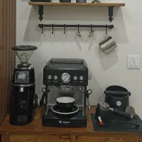 اسپرسوساز مباشی ۲۰۵۱ و‌ آسیاب قهوه هوم ۰۲۵