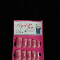 ناخن مصنوعی فقط ۱۰۰ تومن