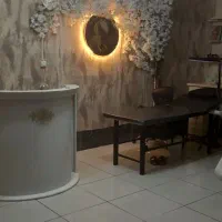 اجاره تخت و صندلی در سالن زیبایی