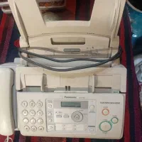 دستگاه فکس و ماشین. حساب برقی