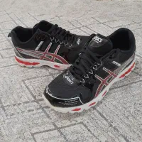 کفش مردانه و صندل  زنانه