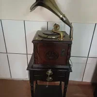 فروش گرامافون در حد نو