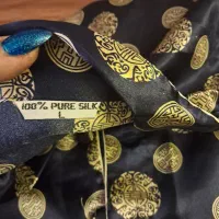 لباس|لباس|صدرا-فارس, فاز ۱|دیوار